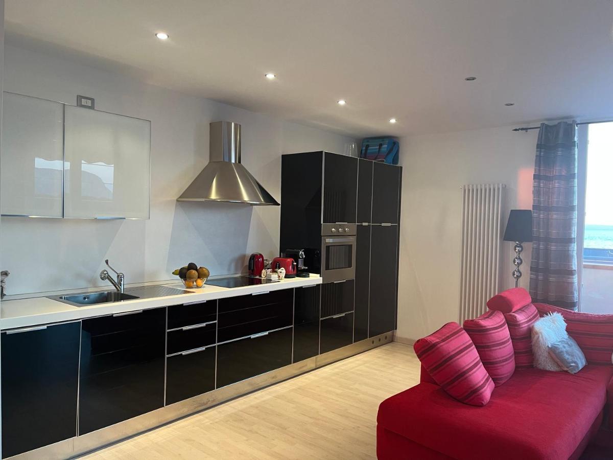Favola Bella The Panoramic Penthouse Apartment Bardolino Luaran gambar